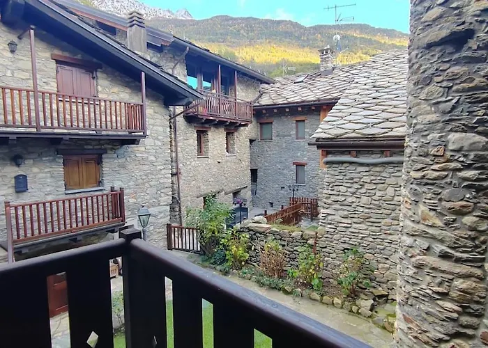 Relais Du Bourg * Roisan